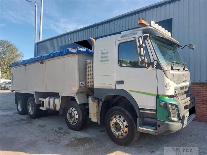 2015 Volvo Volvo Others