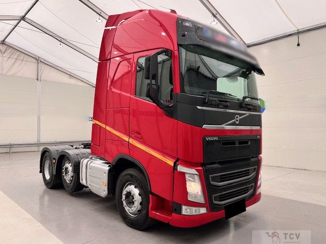 2015 Volvo Volvo Others