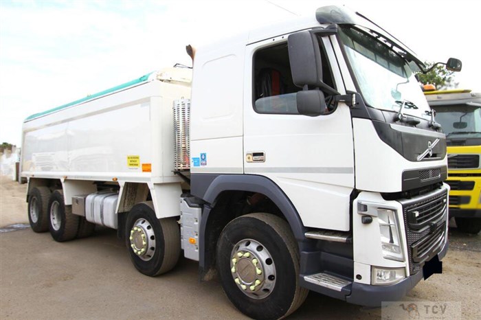 2014 Volvo Volvo Others