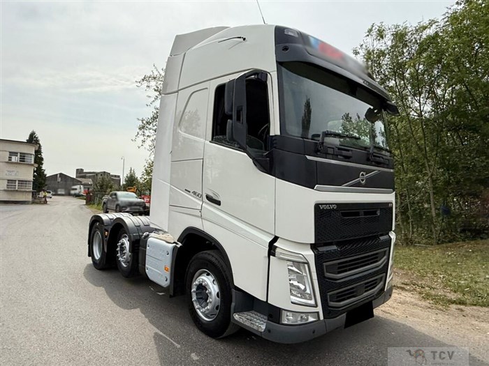 2016 Volvo Volvo Others