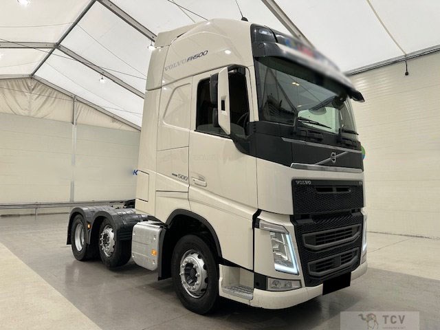 2017 Volvo Volvo Others