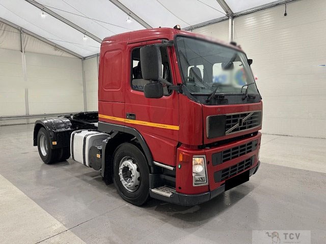 2003 Volvo Volvo Others