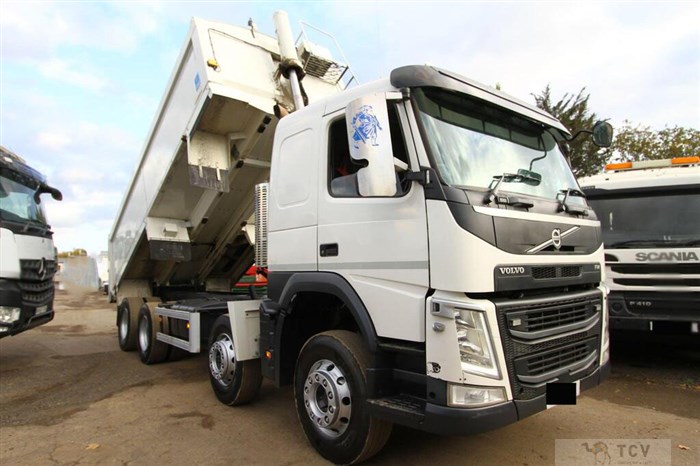 2015 Volvo Volvo Others