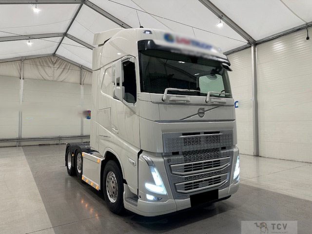 2022 Volvo Volvo Others