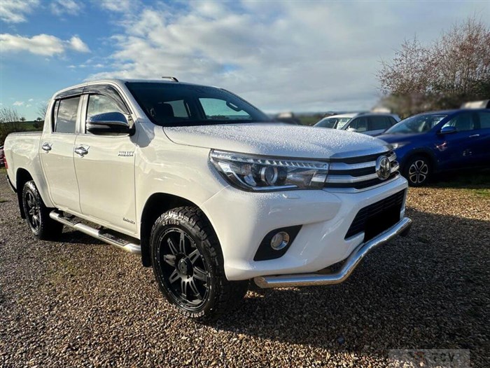 2017 Toyota Hilux