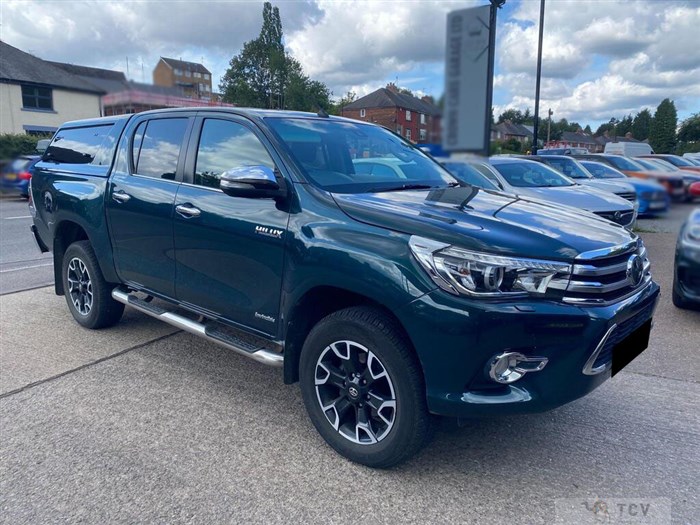 2017 Toyota Hilux