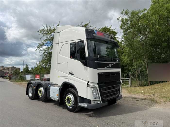 2015 Volvo Volvo Others