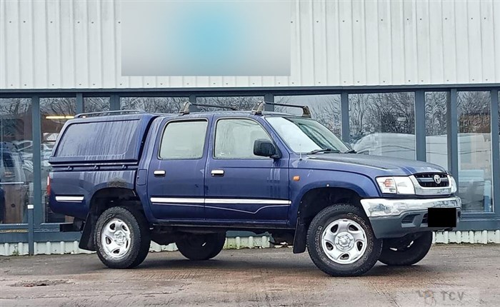 2003 Toyota Hilux