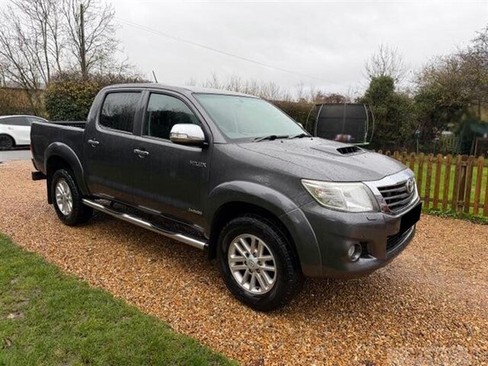 2015 Toyota Hilux