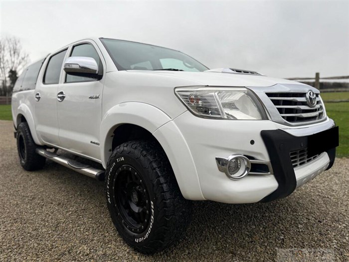 2013 Toyota Hilux