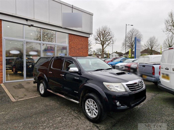 2015 Toyota Hilux