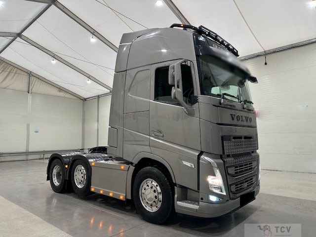 2021 Volvo Volvo Others