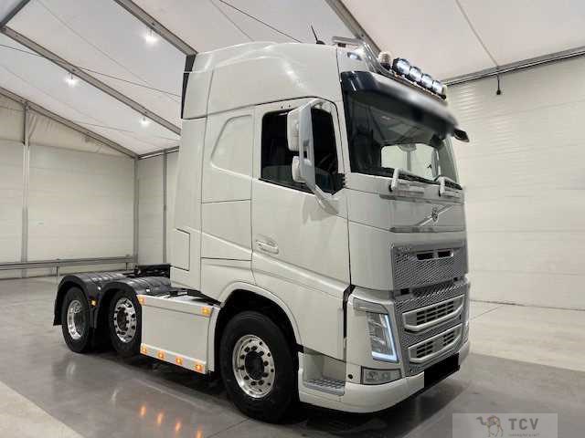 2020 Volvo Volvo Others