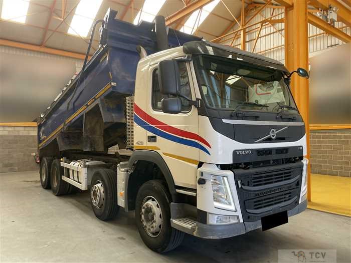 2015 Volvo Volvo Others