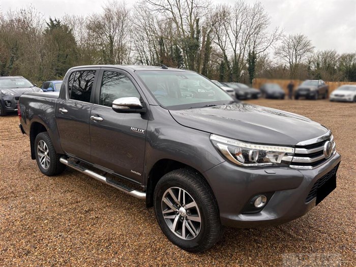 2016 Toyota Hilux