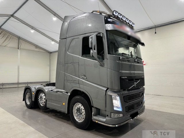 2017 Volvo Volvo Others