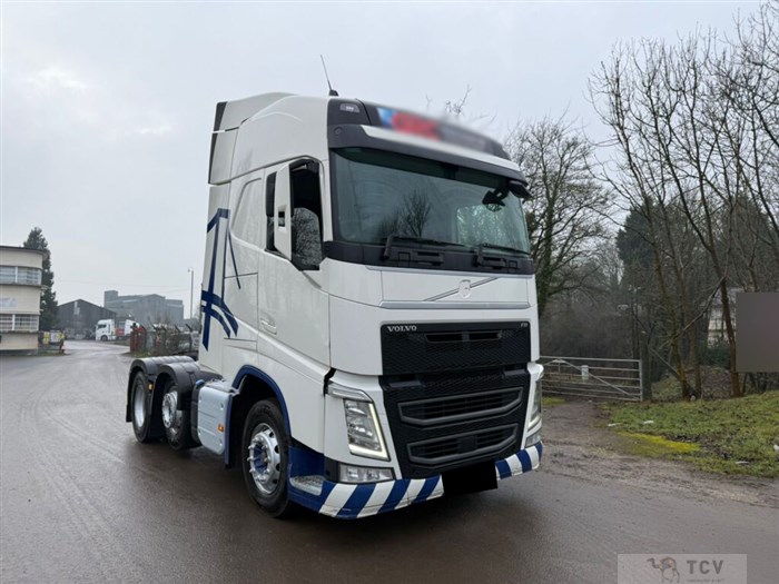 2017 Volvo Volvo Others