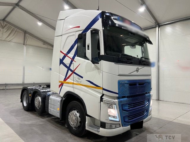 2015 Volvo Volvo Others