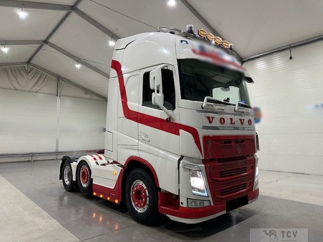 2015 Volvo Volvo Others