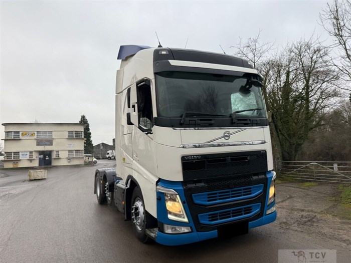 2015 Volvo Volvo Others