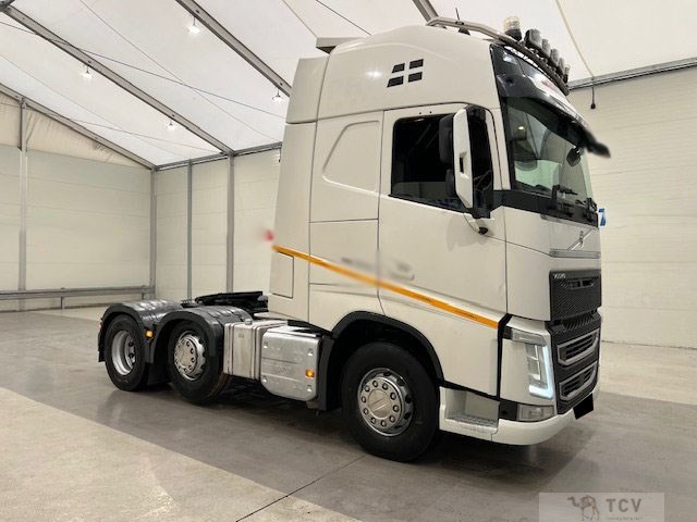 2017 Volvo Volvo Others