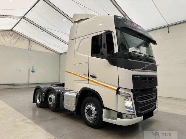 2015 Volvo Volvo Others