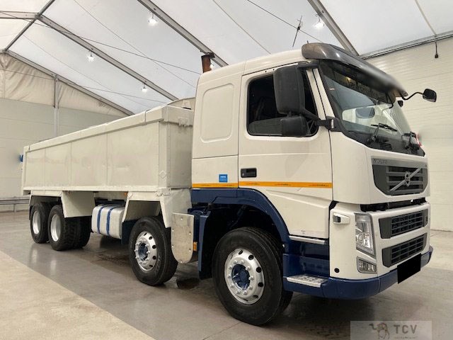 2012 Volvo Volvo Others