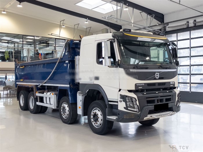 2018 Volvo Volvo Others