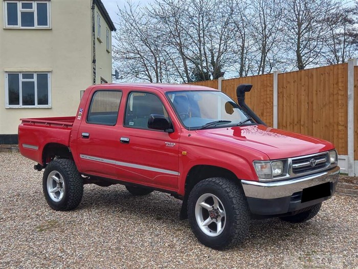 1999 Toyota Hilux