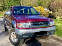 2005 Toyota Hilux