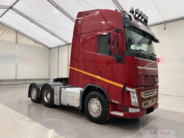 2017 Volvo Volvo Others