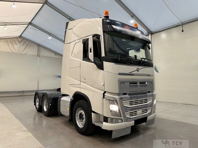 2018 Volvo Volvo Others