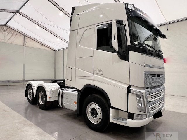 2018 Volvo Volvo Others