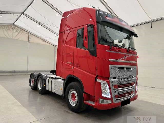 2015 Volvo Volvo Others