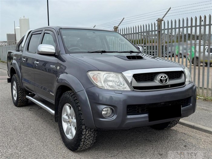 2011 Toyota Hilux