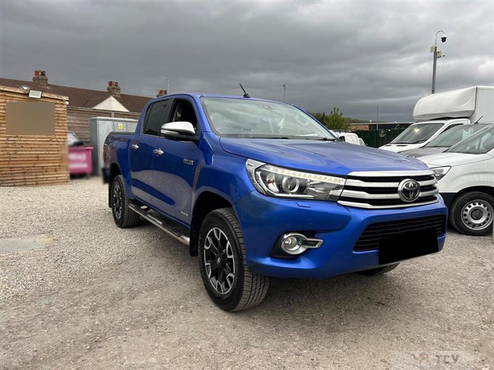 2017 Toyota Hilux