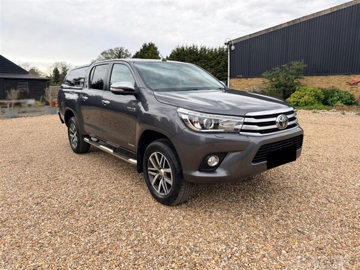 2017 Toyota Hilux