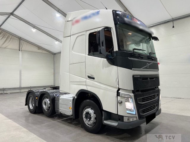 2015 Volvo Volvo Others