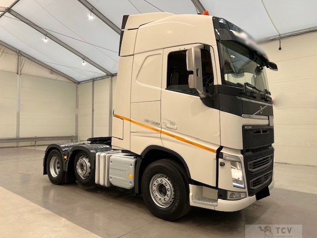 2018 Volvo Volvo Others