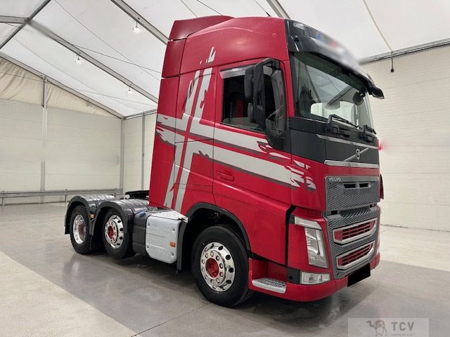 2015 Volvo Volvo Others