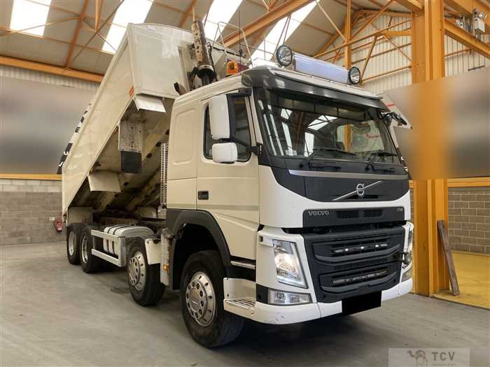 2016 Volvo Volvo Others