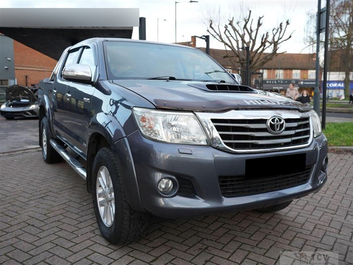 2013 Toyota Hilux