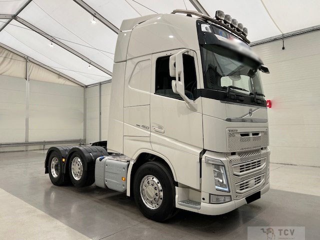 2021 Volvo Volvo Others