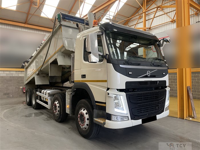2016 Volvo Volvo Others