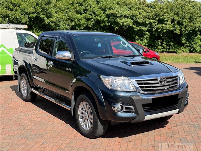 2015 Toyota Hilux