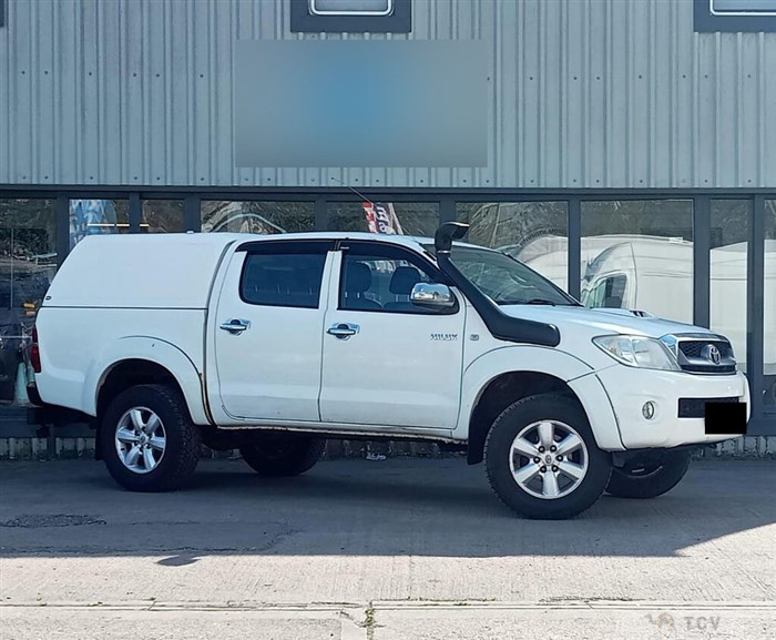 2011 Toyota Hilux