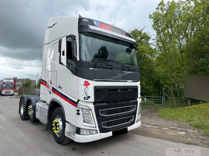 2015 Volvo Volvo Others