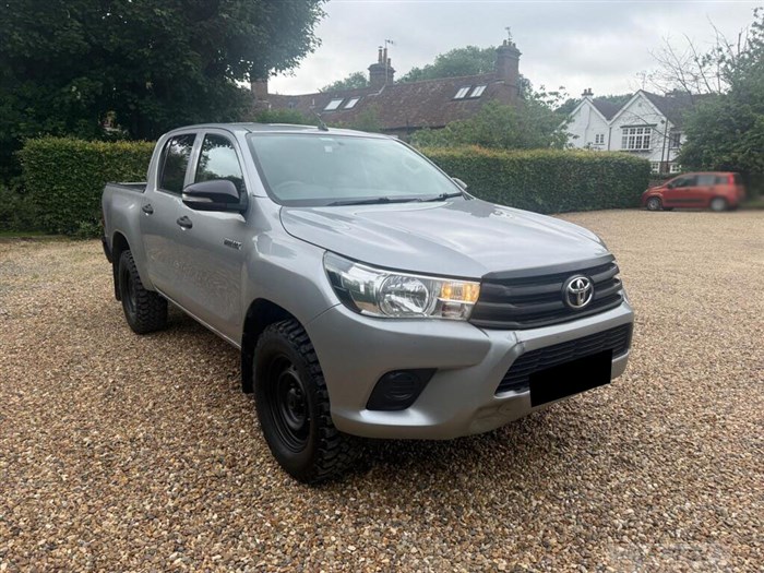 2016 Toyota Hilux