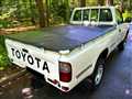 2000 Toyota Hilux