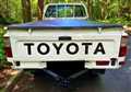 2000 Toyota Hilux